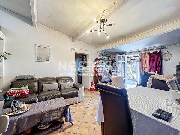 VALLAURIS - Maison - 70m² - Terrain 620m² - Aperçu mer - Parking - Calme