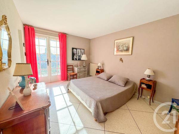 Maison à vendre  5 pièces - 180 m2 CAVALAIRE SUR MER - 83