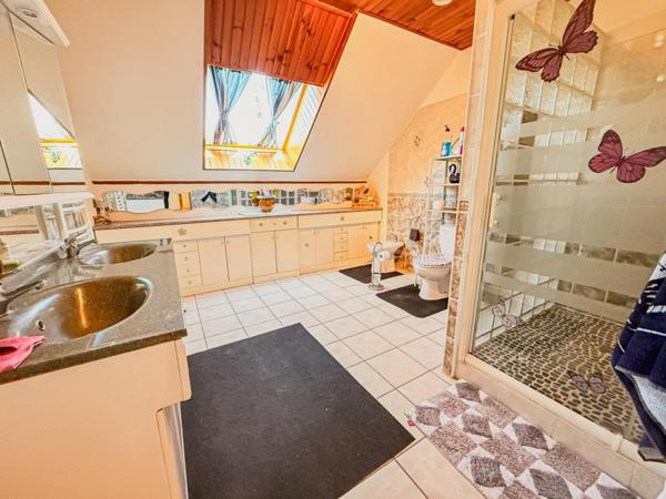 Maison à vendre 7 pièces NAUCELLE (12)