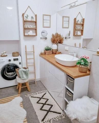 Beaucaire - T2 43.5m² RDC - sud Canal