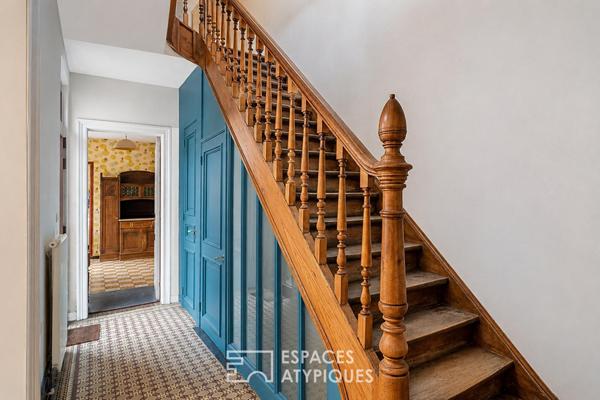Maison semi-bourgeoise au cachet unique à réinventer