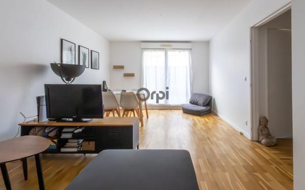 Appartement à vendre    2 pièces • 49,81 m2 Le Plessis-Robinson