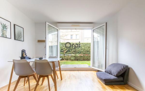 Appartement à vendre    2 pièces • 49,81 m2 Le Plessis-Robinson