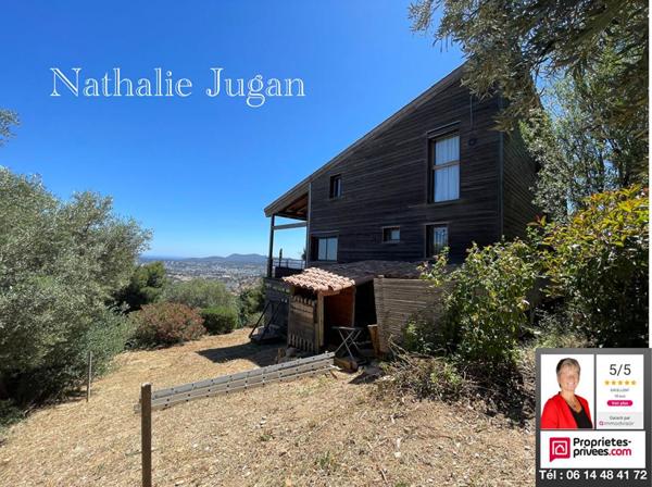 OLLIOULES - Maison d'architecte 4 pièce(s) 145 m2 avec vue exceptionnelle