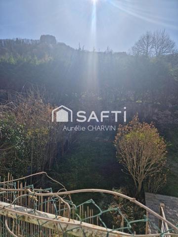 Charme et Espace au Coeur de Vernantois, Maison !