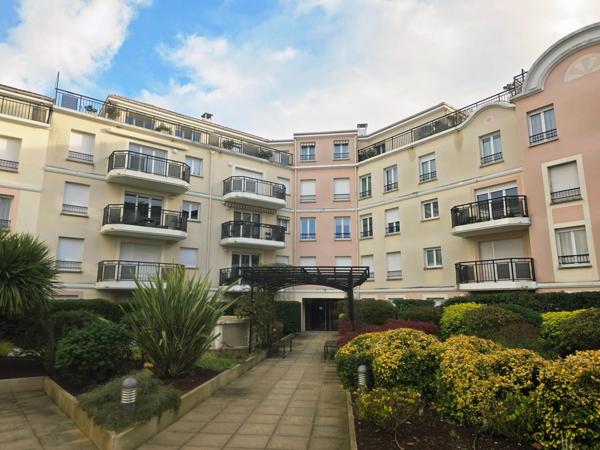 Grand Studio de 28m², construction 2011