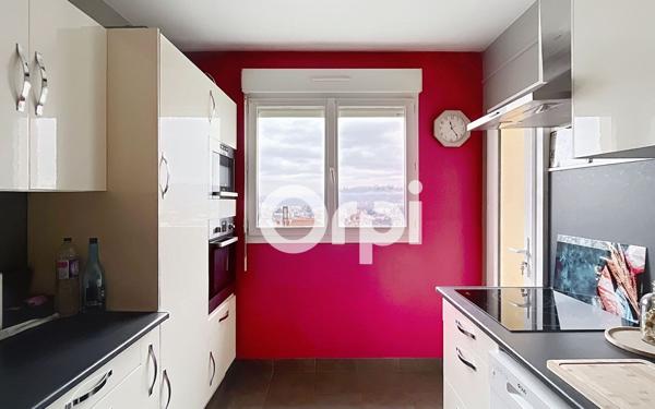 Appartement à vendre    3 pièces •  Brive-la-Gaillarde