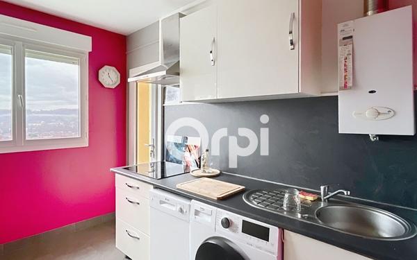 Appartement à vendre    3 pièces •  Brive-la-Gaillarde