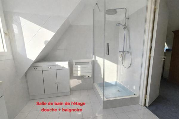 Maison de charme en pierres de 149 m2, Piscine chauffée, À 3 min de Plouay, 15 min de Lorient, Agglomération de Lorient, 25 min du littoral