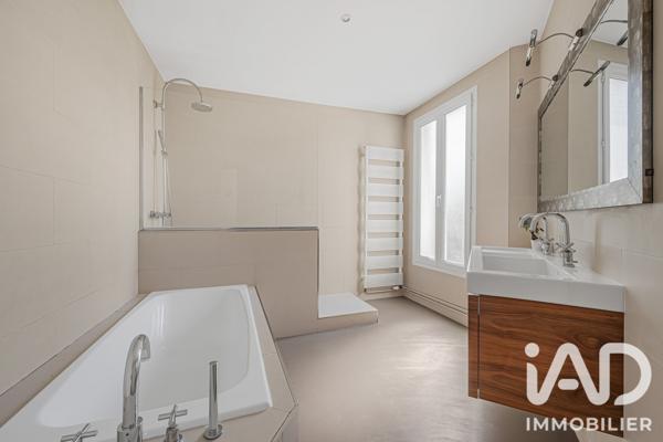 Maison à vendre 6 pièces 147,03 m² Colombes