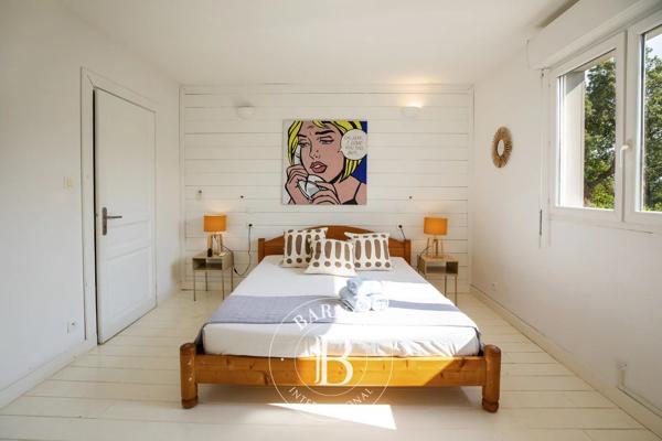 Sainte-Lucie-de-Porto-Vecchio, Villa 8 Chambres -  261 m² à vendre
