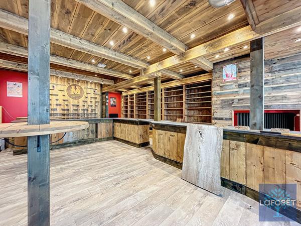 Location local commercial Saint-Dizier - 161 m² - 1 630 €/mois