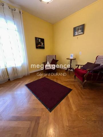 Maison à LA ROCHE-POSAY, 86270 - 7 pièces 142m²