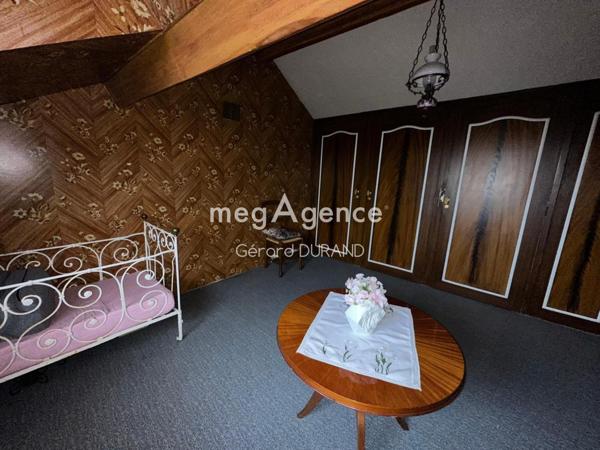 Maison à LA ROCHE-POSAY, 86270 - 7 pièces 142m²