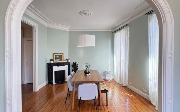 Appartement à vendre    3 pièces •  Pau