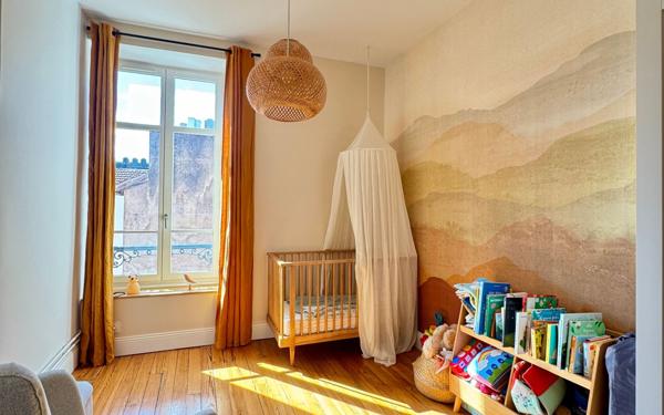 Appartement à vendre    3 pièces •  Pau