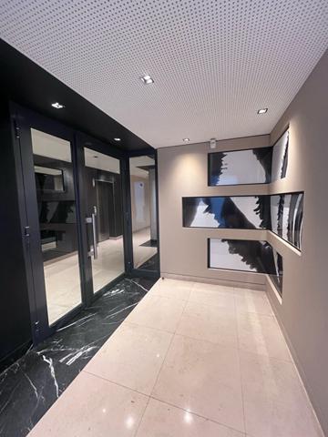 Appartement Suresnes 1 pièce(s) 31 m2