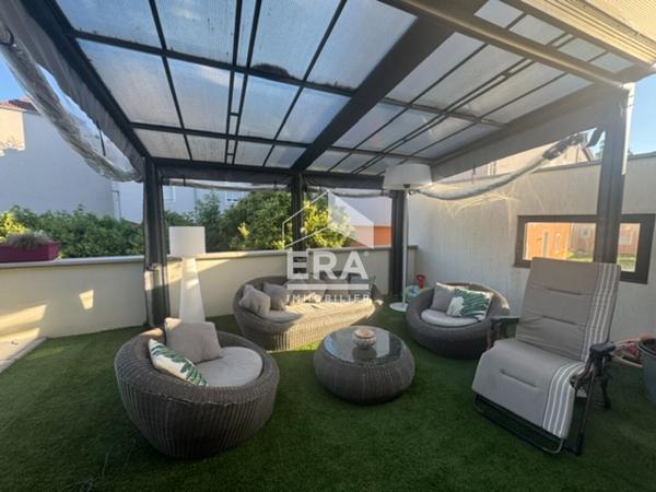 ROOFTOP APPARTEMENT  1ER ETAGE  ROOFTOP DUPLEX  TERRASSE  TERRAIN PRIVATIF BAVILLIERS