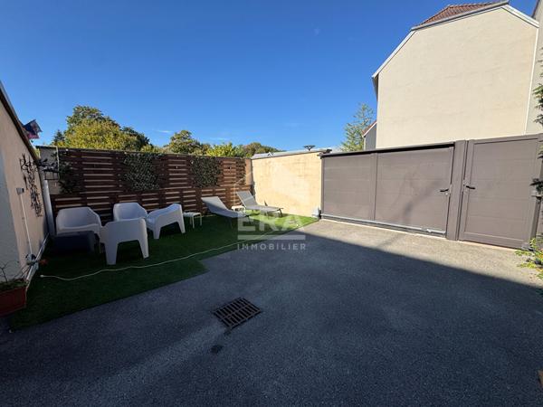 ROOFTOP APPARTEMENT  1ER ETAGE  ROOFTOP DUPLEX  TERRASSE  TERRAIN PRIVATIF BAVILLIERS