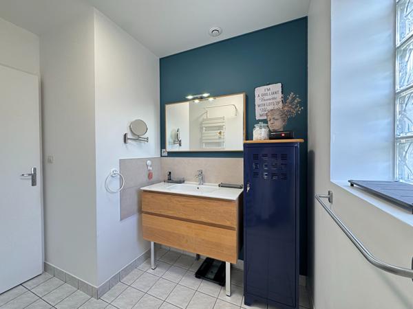 POITIERS - Maison de plain-pied de type 3 avec jardin et garage , Poitiers