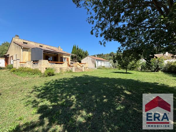 Maison Orange 3 pièces 84 m2 - Garages - Terrasse - Jardin