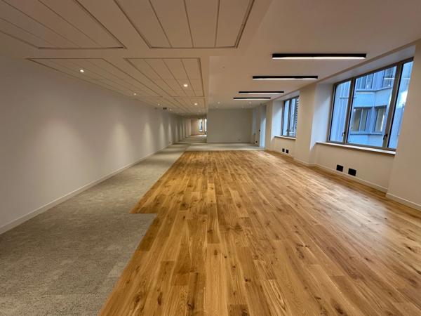 Plateau de bureau au sein d'un immeuble année 30 Art Déco à louer LYON 6EME (69), plateau de bureau à louer, plein coeur 6ème, quartier Foch