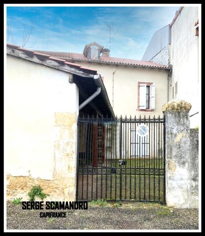 Maison à vendre 3 pièces - 2 chambres - 2 entrées MIRANDE (32)