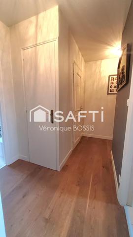 Maison familiale lumineuse avec véranda et jardin impeccable – 127 m² – 4 chambres- espace camping car