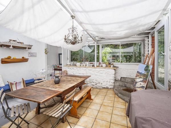 MAISON DE MAÎTRE, 290m², JARDIN ARBORE, ILLE SUR TET