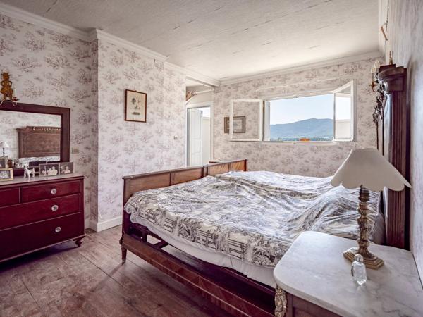 MAISON DE MAÎTRE, 290m², JARDIN ARBORE, ILLE SUR TET