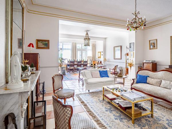 MAISON DE MAÎTRE, 290m², JARDIN ARBORE, ILLE SUR TET