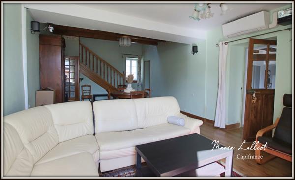 Maison à vendre 8 pièces, 204m², Puiseautin, 5 chambres, Piscine, Garage, Climatisation, Panneaux Solaires, Cave