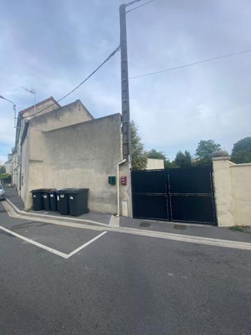 Maison de ville - Meaux centre ville - proche gare - hopital