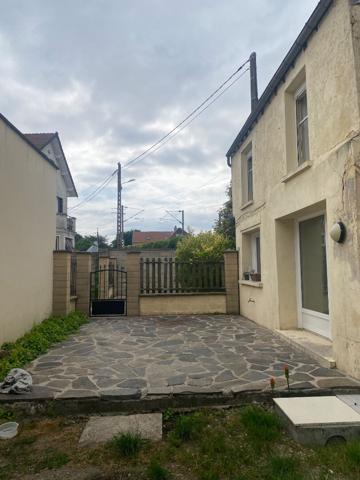 Maison de ville - Meaux centre ville - proche gare - hopital