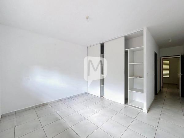 DPT GUYANE, À LOUER REMIRE MONTJOLY Villa T5 de 125 m2