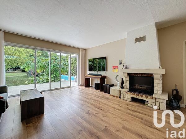 Maison à vendre 8 pièces 180 m² Boissise-le-Roi