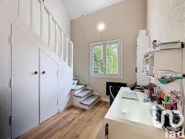 Maison à vendre 8 pièces 180 m² Boissise-le-Roi