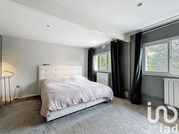 Maison à vendre 8 pièces 180 m² Boissise-le-Roi