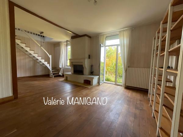 Maison à vendre 7 pièces PERIGUEUX (24)