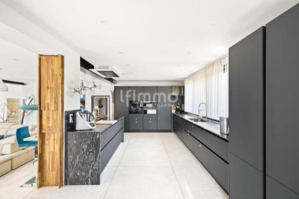 La Cadière d'Azur 83740 / Maison / Terrain / Piscine / Garage