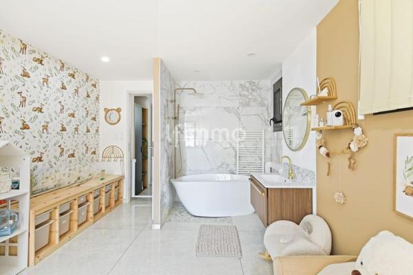 La Cadière d'Azur 83740 / Maison / Terrain / Piscine / Garage