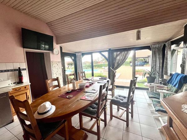 Ensemble : 2 maisons de plain-pied en parfait état