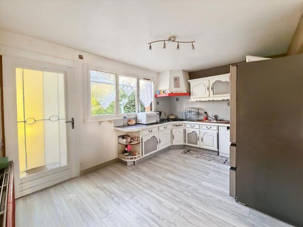 Pavillon individuel 5 chambres avec sous-sol complet ? Quartier Etion ? Charleville-Mézières 08000