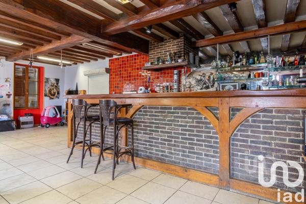 House for sale 13 rooms 365 m² Guerville