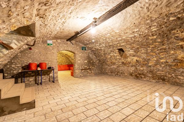 House for sale 13 rooms 365 m² Guerville