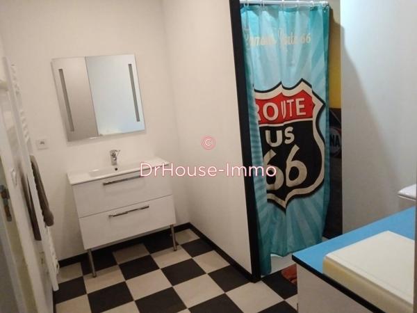 Loft / Atelier à vendre 3 pièces de 108 m²