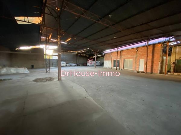 Loft / Atelier à vendre 3 pièces de 108 m²