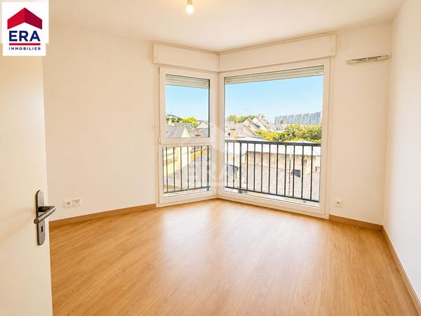 Appartement T5 récent avec garage double à vendre à Rennes - Sainte-Thérèse