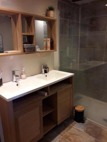 Appartement à louer à Saint-Amour dans le Jura (39160), ref : 01083-L149