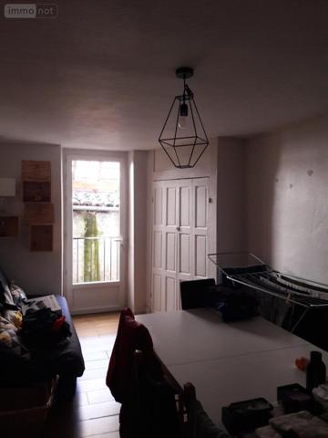 Appartement à louer à Saint-Amour dans le Jura (39160), ref : 01083-L149